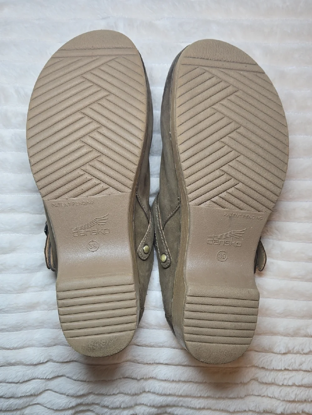 Dansko Women's Berry in Mushroom Burnished Nubuck Mule - Picture 9 of 13